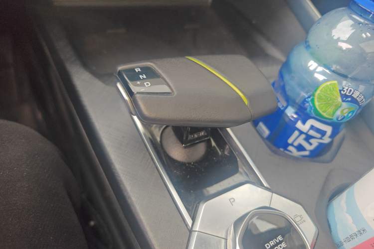 Used Changan UNI-V iDD 2023 ZhiDian iDD 1.5T 113km ZhiKu Model