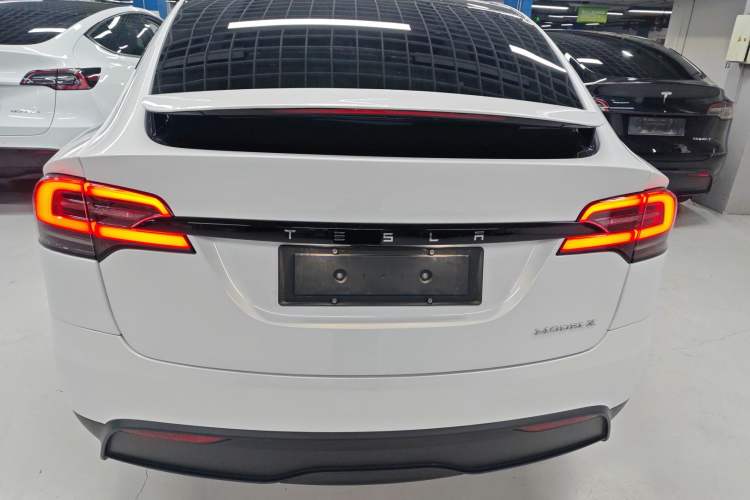 Used Tesla Model X 2023 Dual-Motor All-Wheel-Drive Version