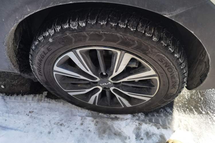 Used Kia kx1 Stonic 2021 1.4L CVT Fun Edition