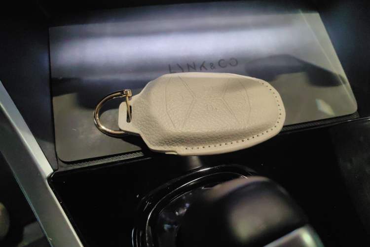 Used Lynk & Co 01 2019 2.0T Two-Wheel-Drive Pro Version China VI Standard Vehicle Key