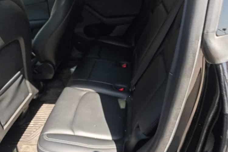 Used Tesla Model Y 2022 Rear-Wheel-Drive Version