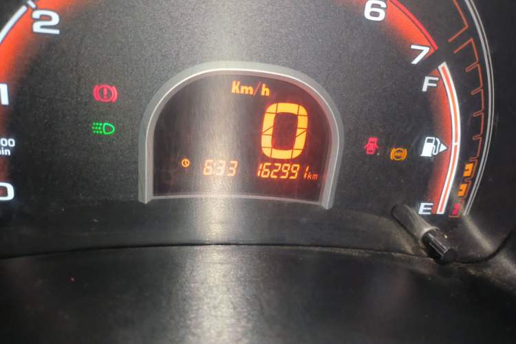 Used Chery QQ 2013 1.0L Manual Happy Edition Odometer Close Up