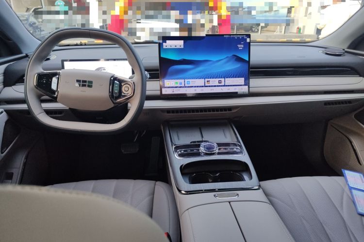 Used Geely Galaxy Galaxy 8 2025 130km EM-i Deluxe Edition
