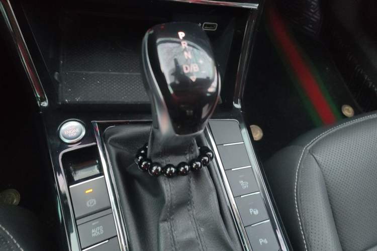 Used Volkswagen Passat New Energy 2022 430 PHEV Hybrid Luxury Edition Gear Lever