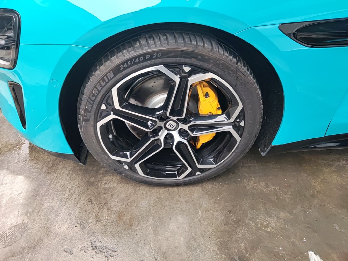 Xiaomi Auto SU7 2024 Four-Wheel Drive Ultra-Long Range Advanced Intelligent Driving Max Edition — снимка 10