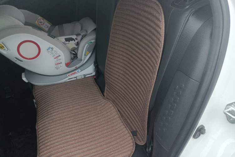 Used Toyota IZOA 2018 2.0L Yichi Version China VI Standard Left Rear Seat