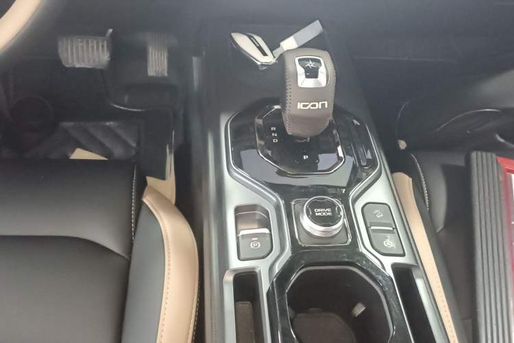 Used Geely Auto icon 2023 1.5TD Chocolate Luxe Edition