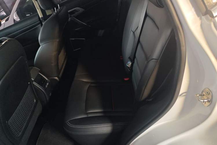 Used Geely Auto Emgrand X7 Sport 2020 1.8TD DCT Two-Wheel Drive Zhiya Model
