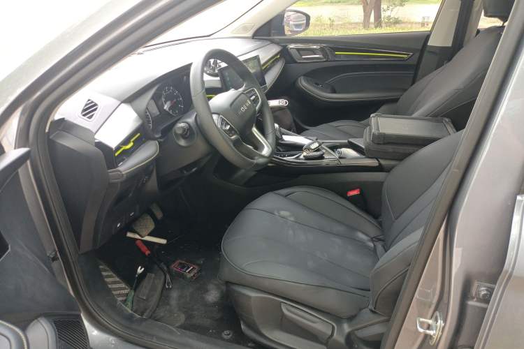 Used Roewe i5 2021 1.5L CVT Platinum Edition