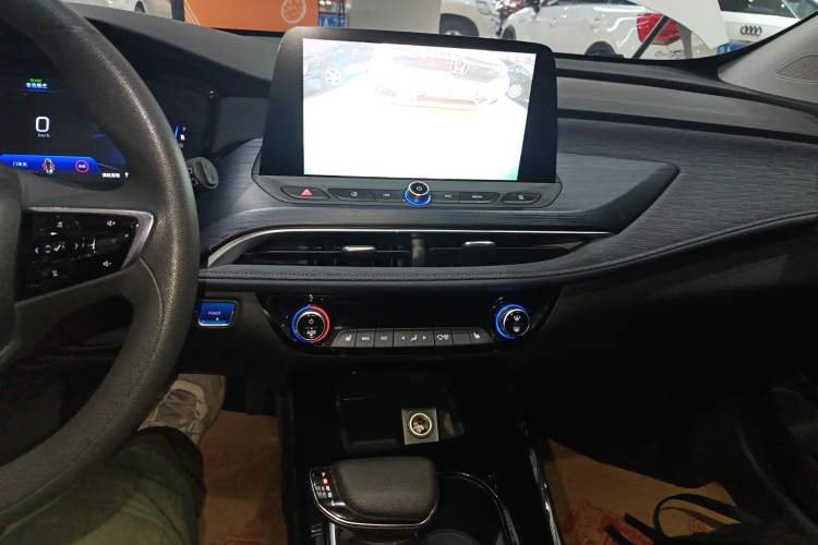 Used Buick Velite 6 2022 Plug-in Hybrid Connected Smart Edition Audio And AC Panel