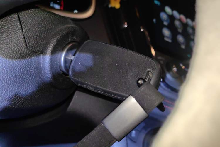 Used Chevrolet Monza 2019 RS 330T Automatic Comfort Edition China VI Standard