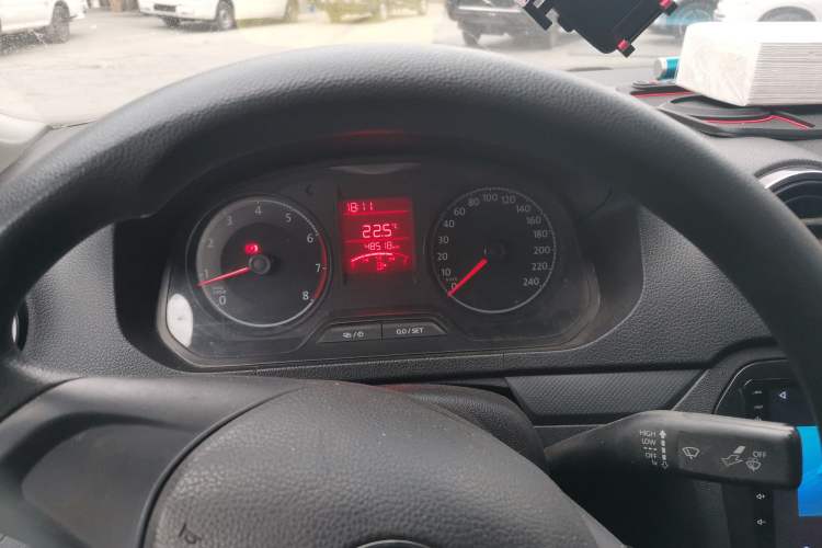 Used Volkswagen Jetta 2017 1.4L Manual Fashion Edition