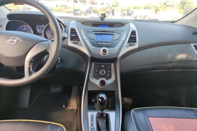 Used Hyundai Elantra (5th Generation / Langdong) 2015 1.6L Automatic Fashion Model
