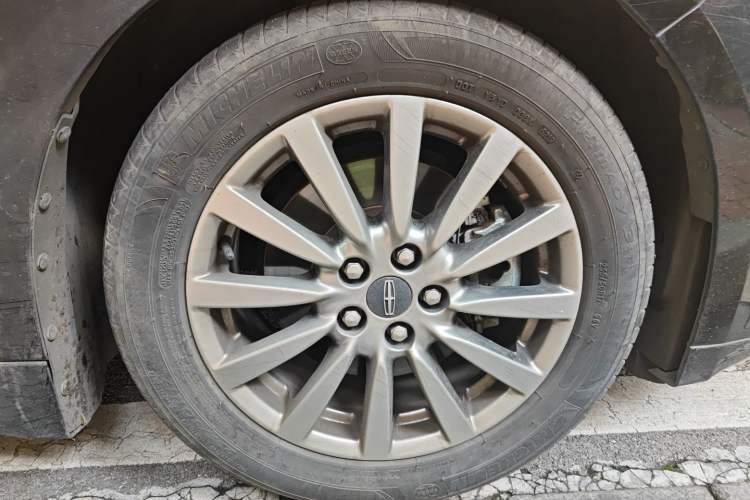 Used Lincoln MKZ 2020 2.0T Deluxe Edition
