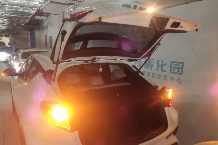 Used Toyota IZOA 2020 2.0L Enjoy Edition