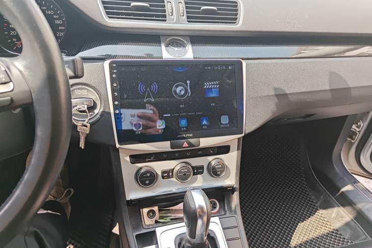 Used Volkswagen Magotan 2013 1.8TSI Luxury Model
