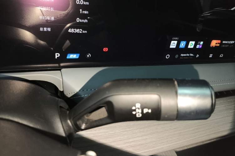 Used Geely Galaxy E8 2024 665 km Range Rear-Drive Starship Long-Range Version Gear Lever