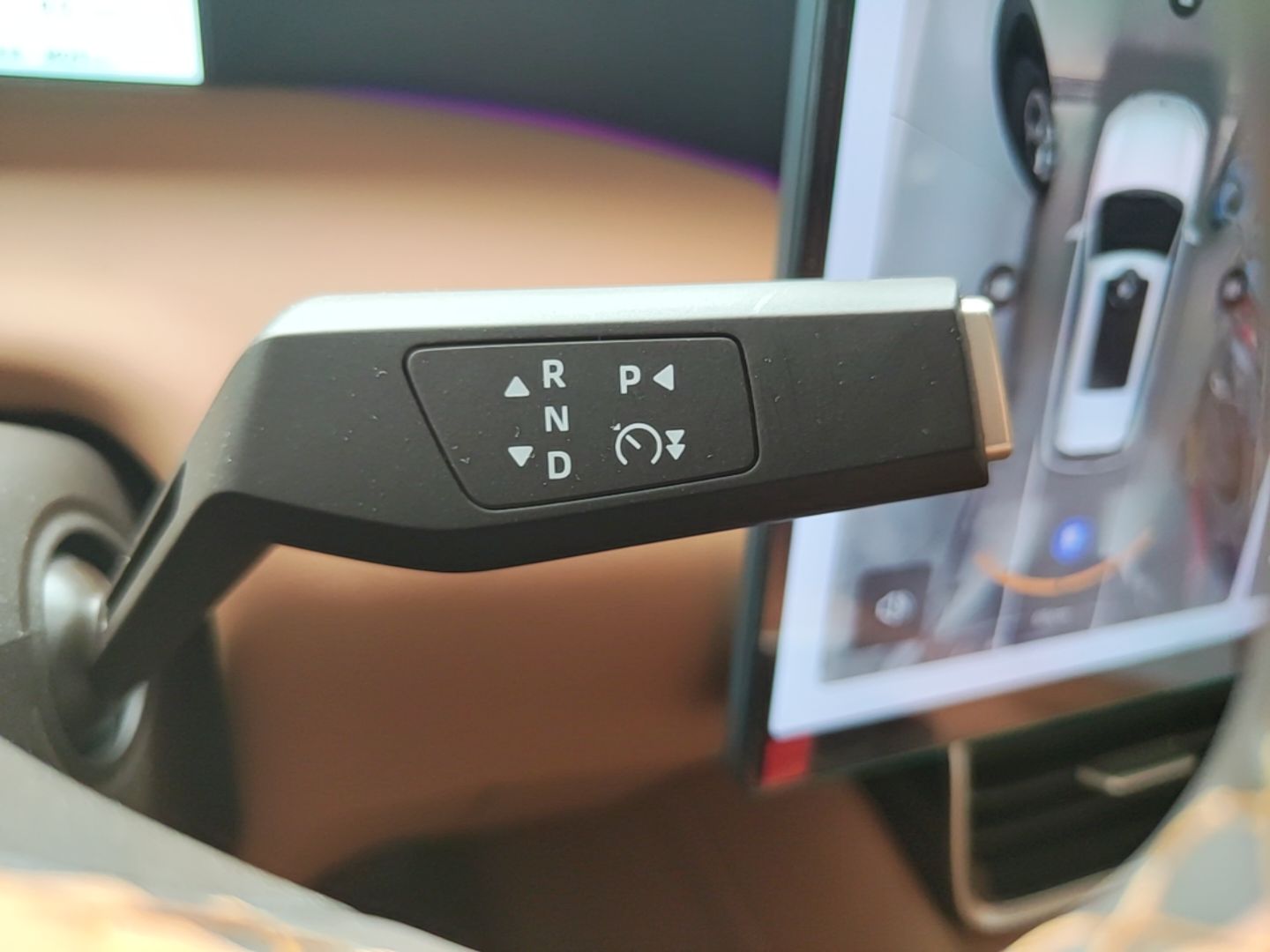 Dongfeng Aeolus L8 2025 Model 185KM Dream Edition — снимка 16