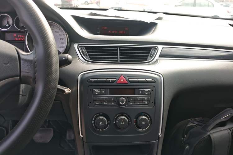 Used Peugeot 308 2014 Enjoy Edition Classic 1.6L Automatic Premium Model
