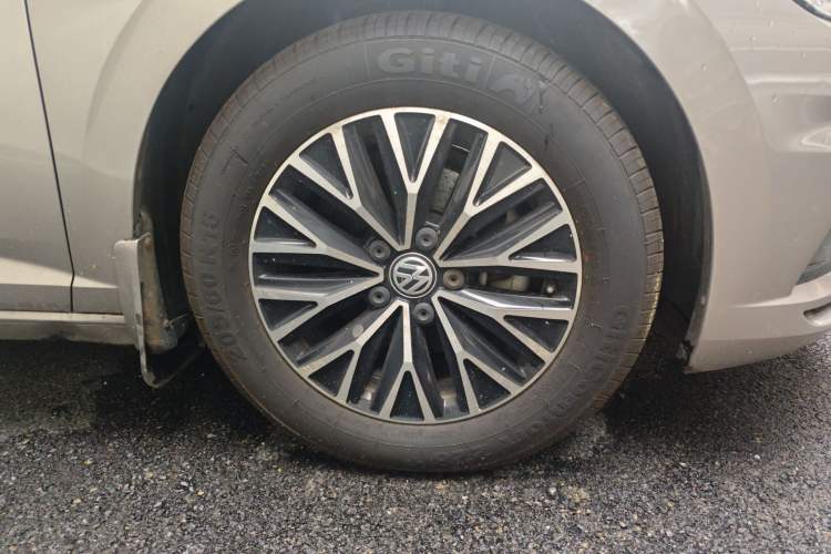 Used Volkswagen Sagitar 2019 280TSI DSG Comfort Version China VI Standard
