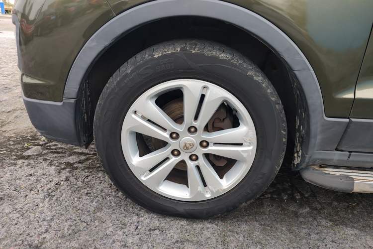 Used CHANGAN OSHAN CX70 2016 1.6L Manual Luxury Model
