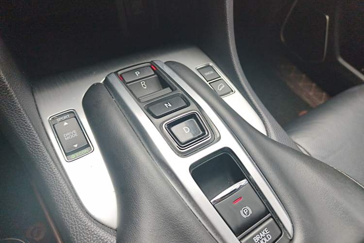 Used Honda Avancier 2020 370TURBO Two-Wheel Drive Luxury Edition Gear Lever