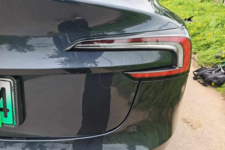 Used Tesla Model 3 2025 Rear-Wheel-Drive Version