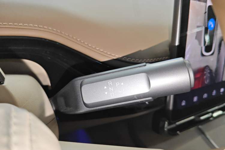 Used Hyptec HT 2024 825鸥翼 LiDAR Edition Gear Lever