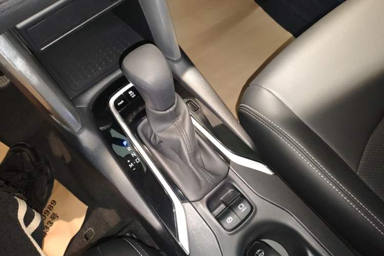 Used Toyota Corolla Cross 2023 2.0L Elite Edition
