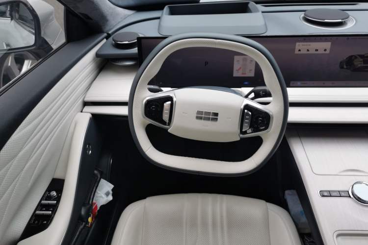 Used Geely Galaxy E8 2024 550 km Range Rear-Drive MAX