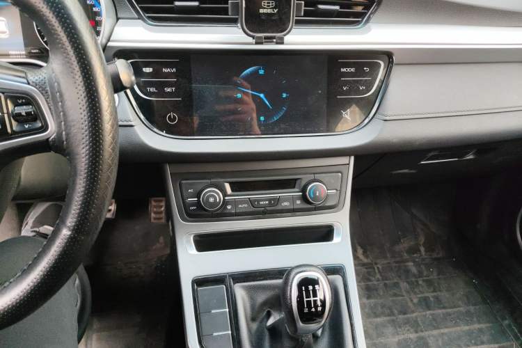 Used Geely Auto Vision S1 2018 1.5L Manual Fong Chi Model
