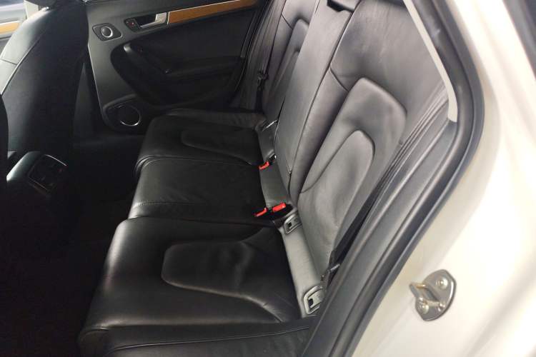 Used Audi A4L 2016 35 TFSI Collection Edition S line Luxury Model
