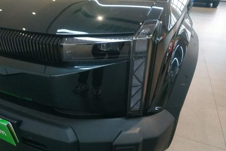 Used iCAR 03 2024 401km Two-Wheel Drive Standard Advanced Version