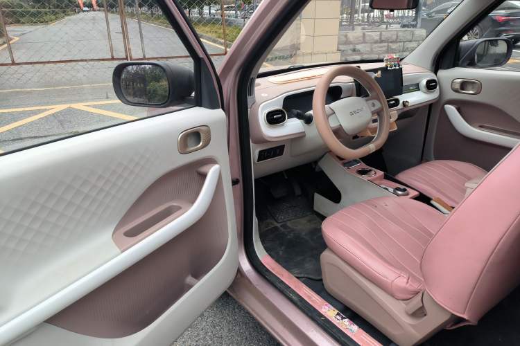 Used Geely Galaxy Panda 2025 210 km – Yuanqi Bear
