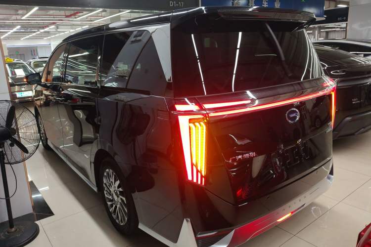 Used GAC Trumpchi M8 2025 Zongshi Series Super Hybrid Edition