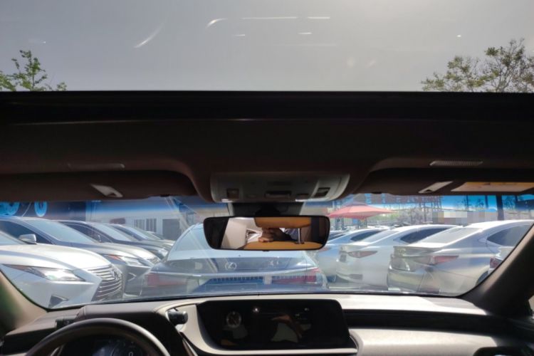 Used Lexus ES 2020 200 Excellence Edition