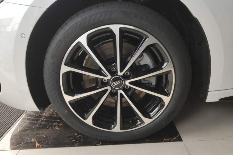 Used Audi A5L 2026 2.0T Sport
