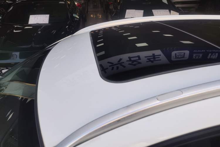 Used Honda Vezel 2020 1.5L CVT Pioneer Edition
