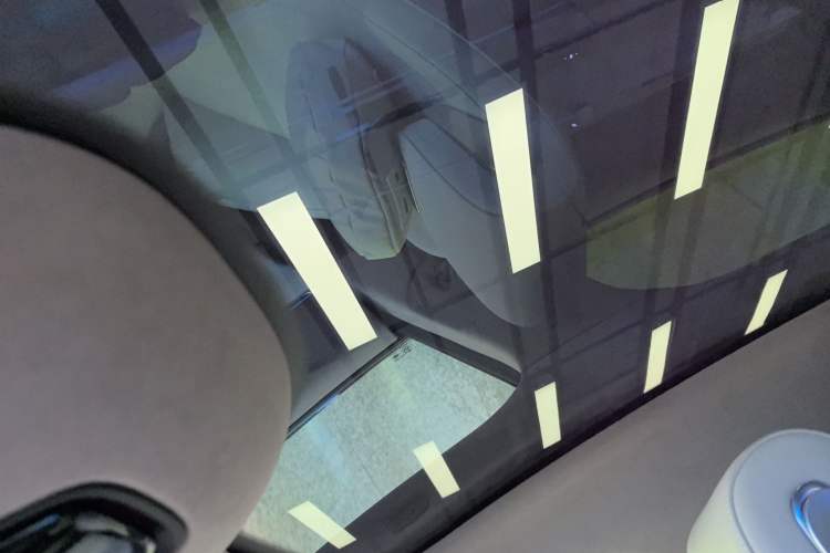 Used IM L7 2022 Pro Model Headliner