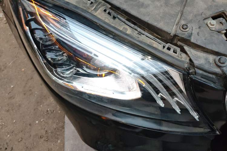 Used Mercedes-Benz S-Class 2014 S 320 L Business Model
