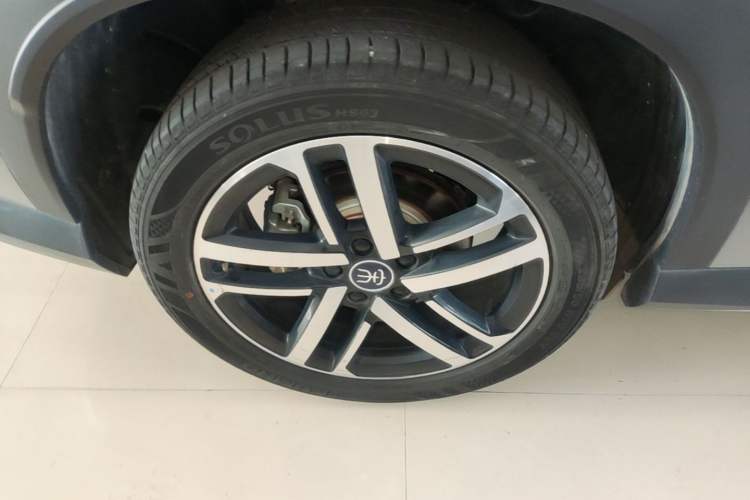 Used BYD Song L DM-i 2025 Intelligent Driving Version 112 km Beyond-Range Type