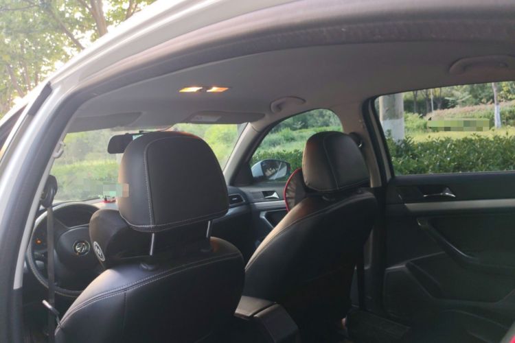 Used Volkswagen Lavida 2017 1.6L Manual Fashion Edition