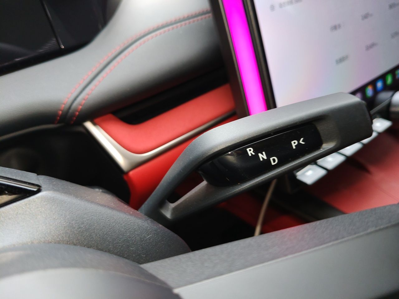 Xiaomi Auto SU7 2024 Rear-Drive Long-Range Intelligent Driving Version — снимка 14