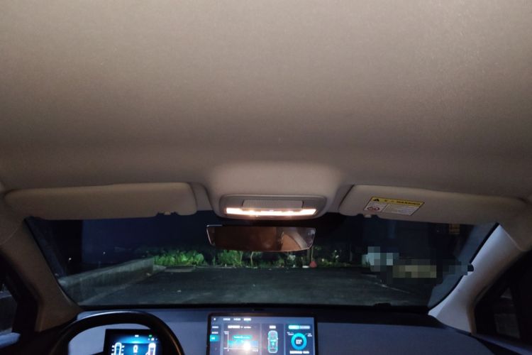 Used MG 4 EV 2023 415 km Range Sea-Faring Champion Edition Headliner