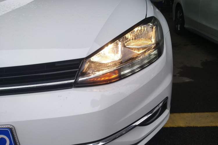 Used Volkswagen Golf 2020 200TSI DSG Comfortable and Ambitious Edition