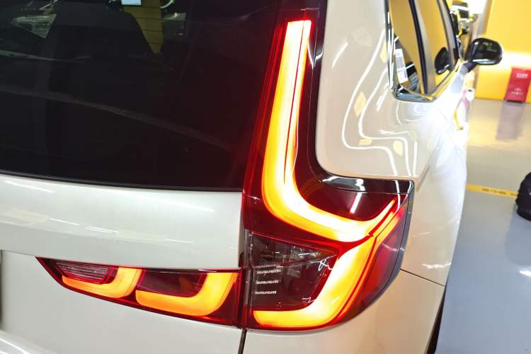 Used Honda CR-V 2024 240TURBO Two-Wheel-Drive FENGSHANG Edition 5 Seats Right Rear Taillight