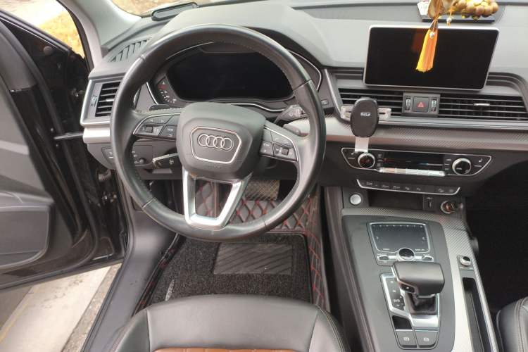 Used Audi Q5L 2020 45 TFSI Prestige Fashion Model