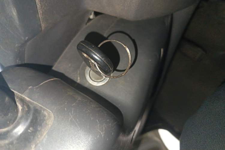 Used Iveco Power Daily 2013 2.5T-A37 Dual-Purpose Low-Roof Van
