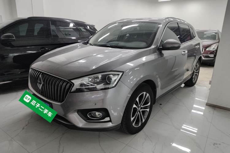 Used BORGWARD BX7 2016 28T Two-Wheel Drive Luxury Version 5 Seats