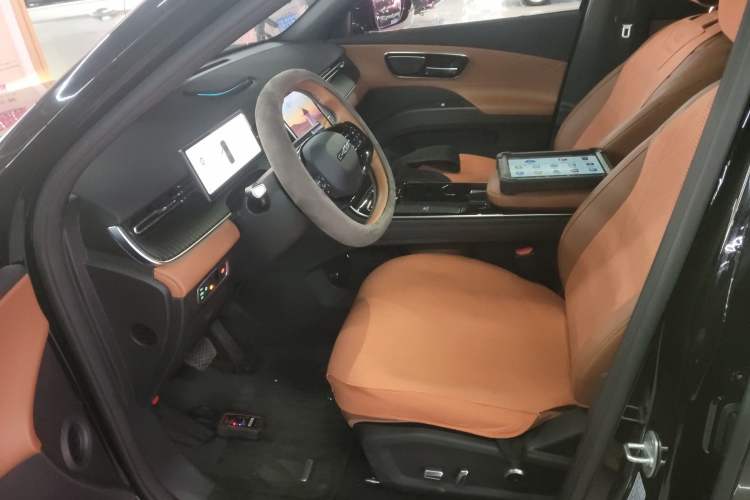 Used Chery Tiggo 8 2026 Model, 5th Generation Leopard Model, Kunpeng 1.6T Automatic Prestige Version